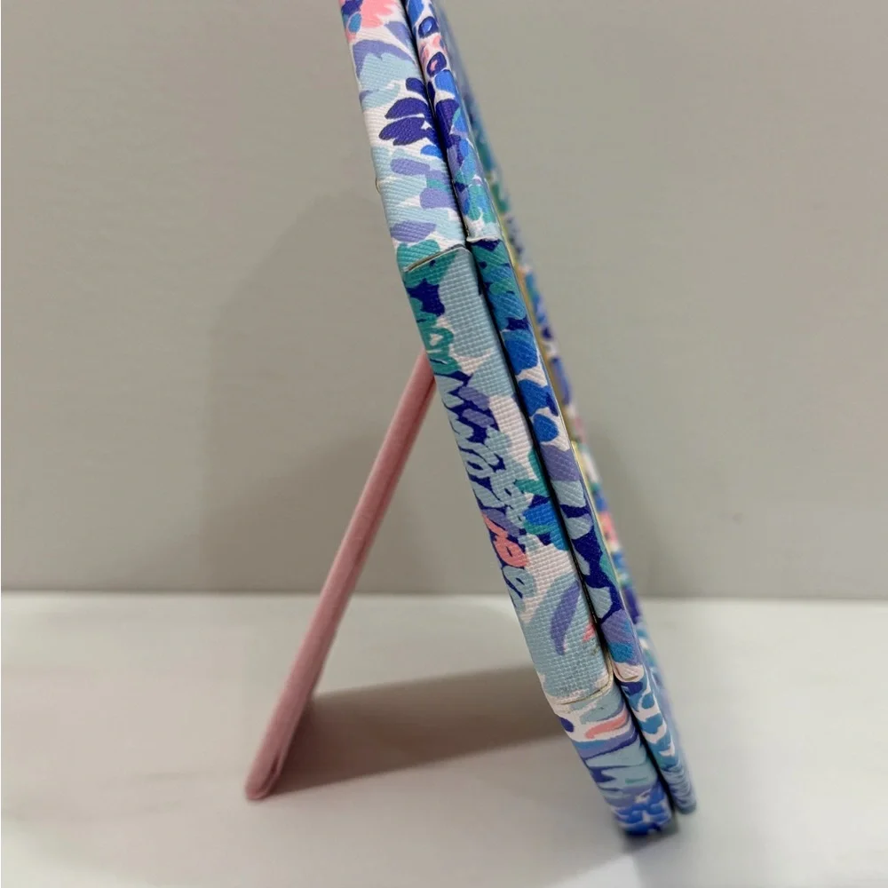 Lilly Pulitzer Octagon Photo Frame “Wave After Wave” 000428 7” Turquoise Oasis